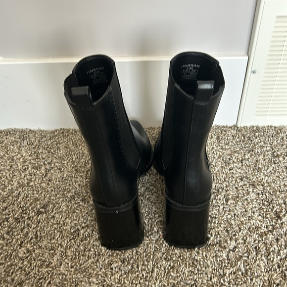 Zara Geometric Heel Pointed Ankle Boot Black - Picture 10 of 13